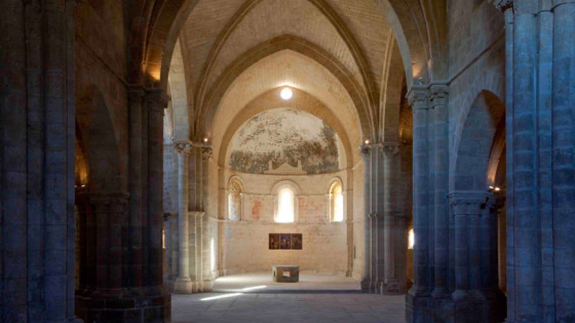 Abad&iacute;a Retuerta &mdash; the abbey church interior