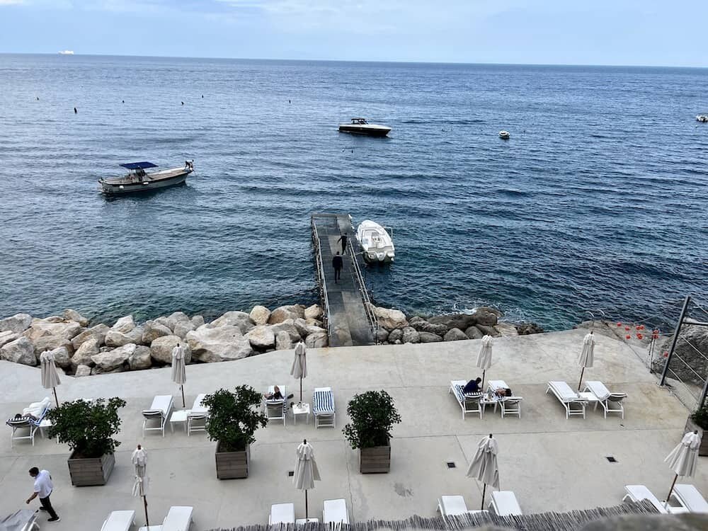Borgo Santandrea &mdash; the private beach club on the water