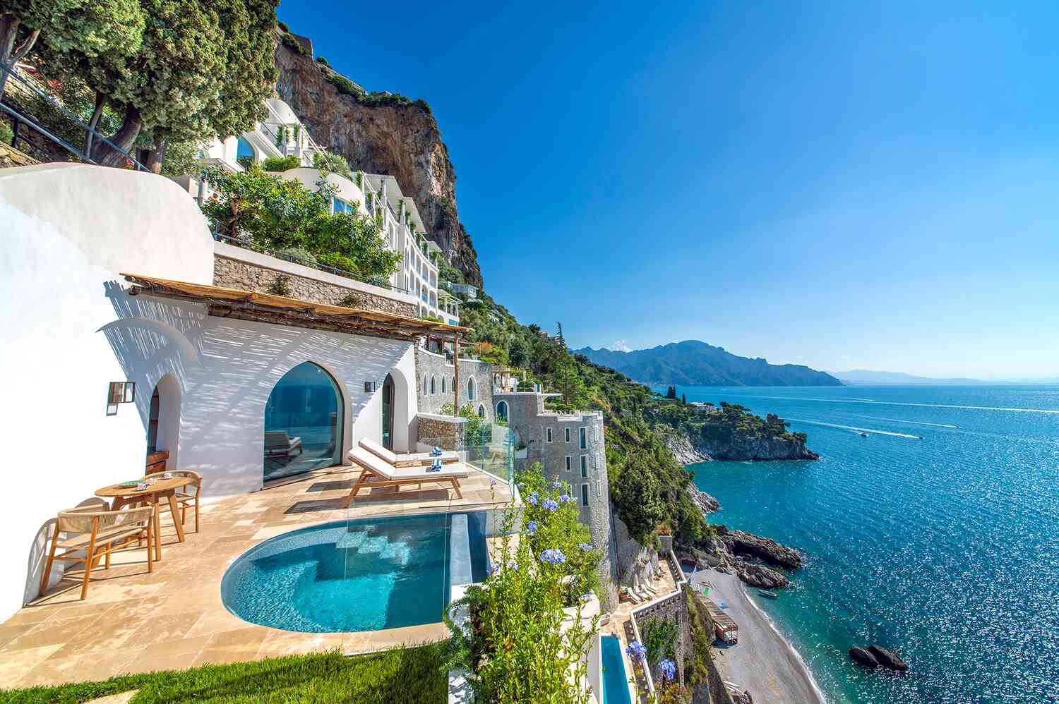 Borgo Santandrea &mdash; the white cliffside hotel above its own beach