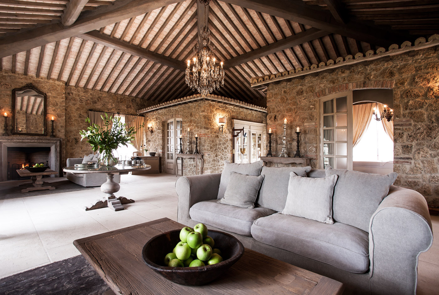 Borgo Santo Pietro &mdash; a beamed sitting room within the borgo