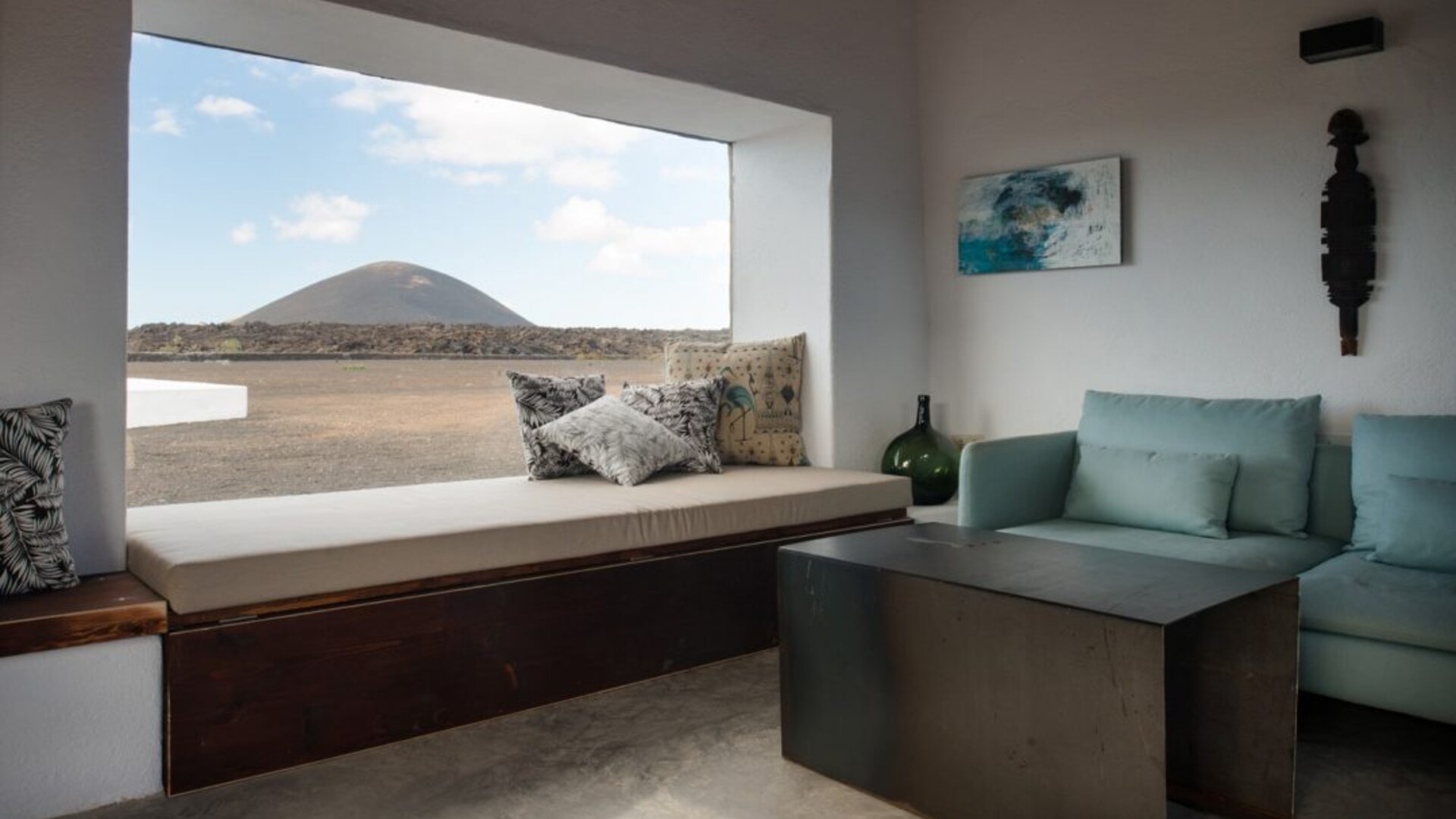 Buenavista Lanzarote &mdash; window-seat lounge facing the cone