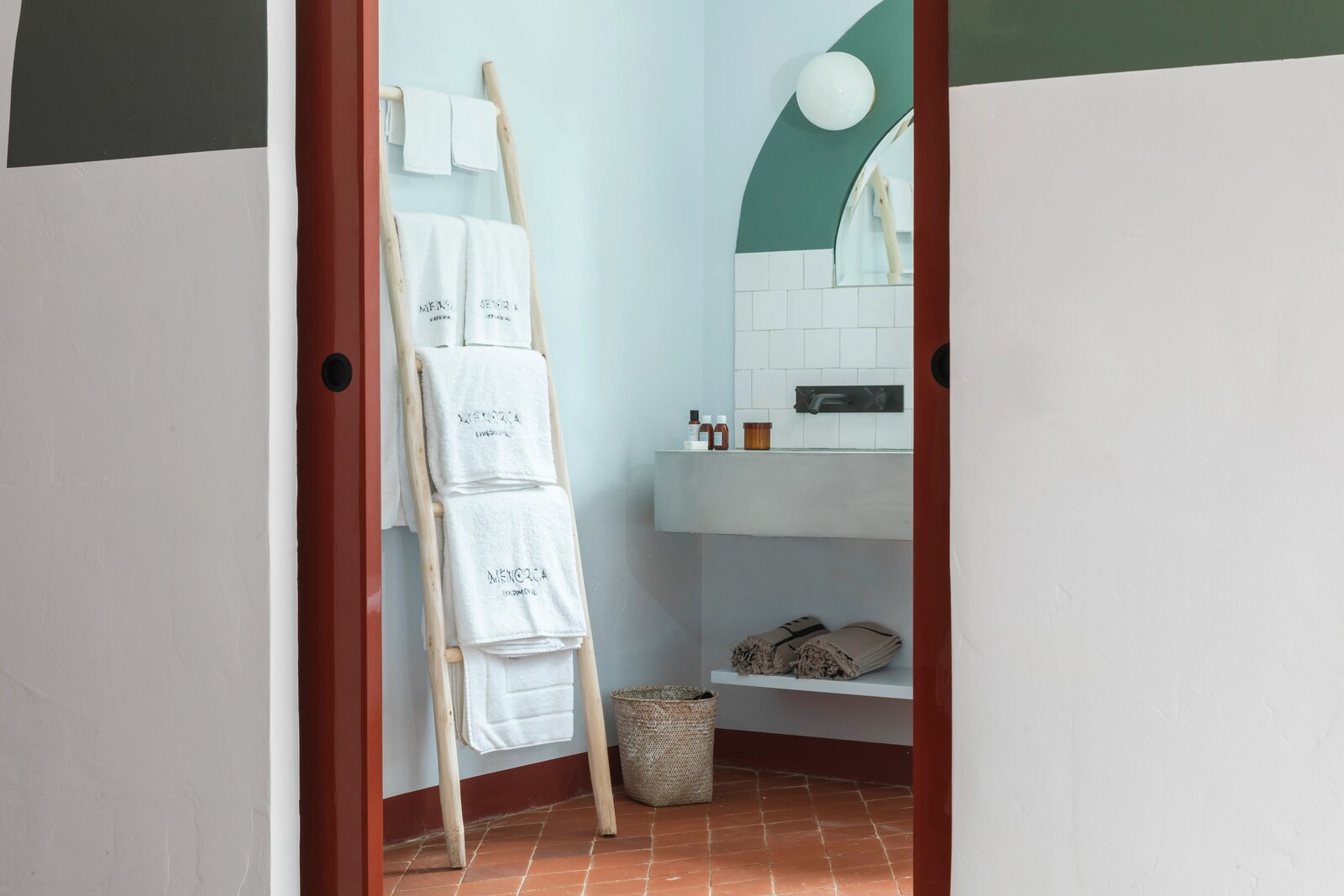 Menorca Experimental &mdash; a bathroom in green