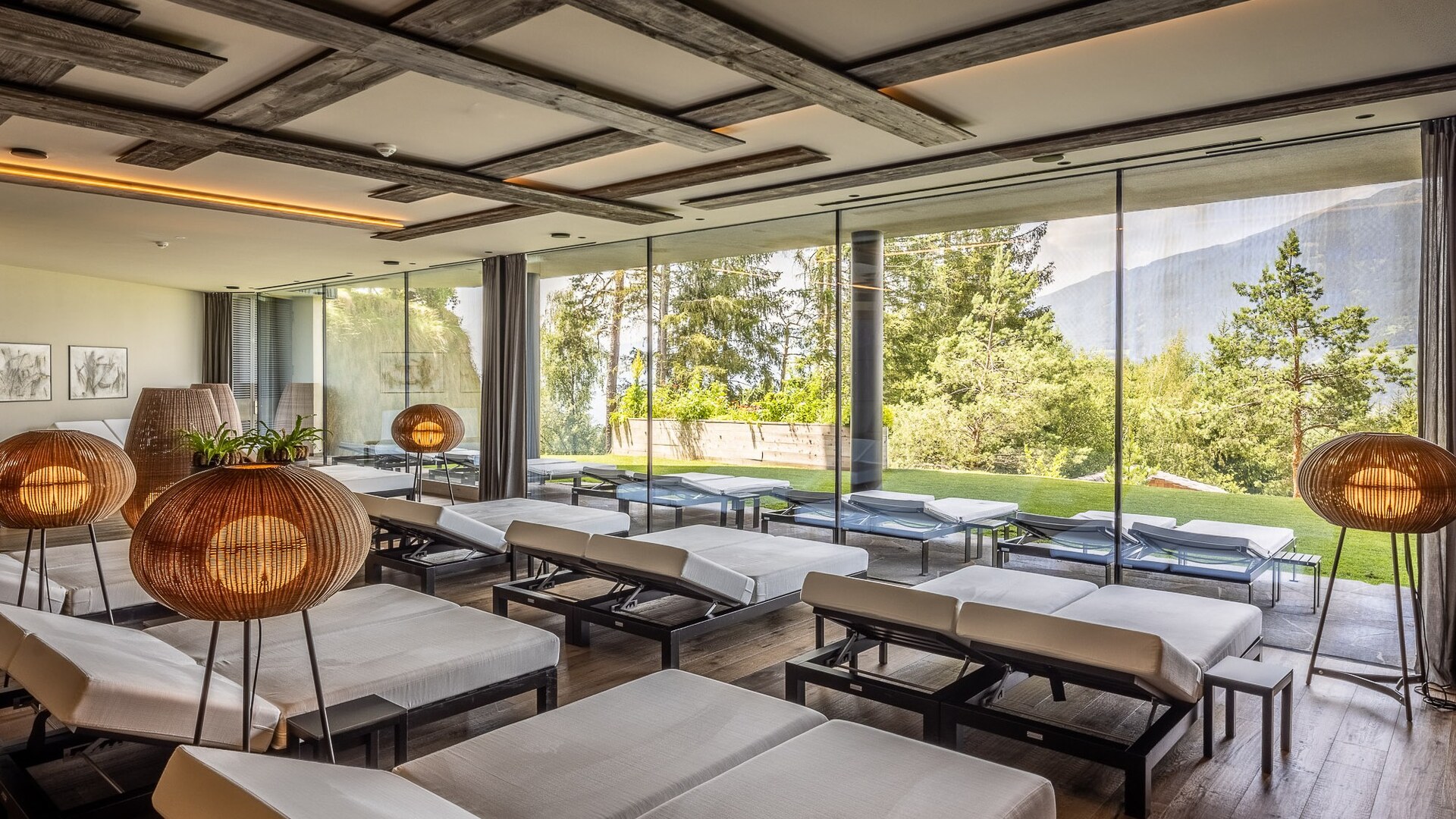 MyArbor — spa relaxation room