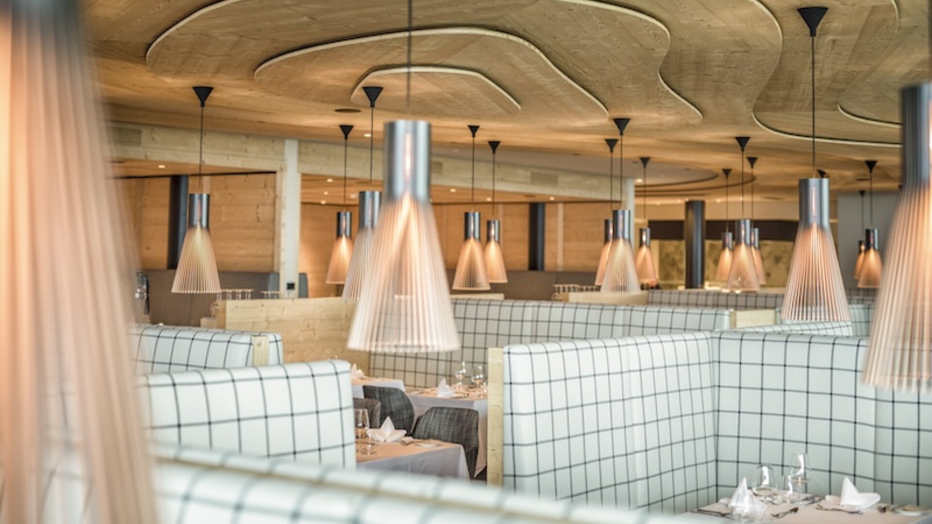 MyArbor — restaurant with pendant lights