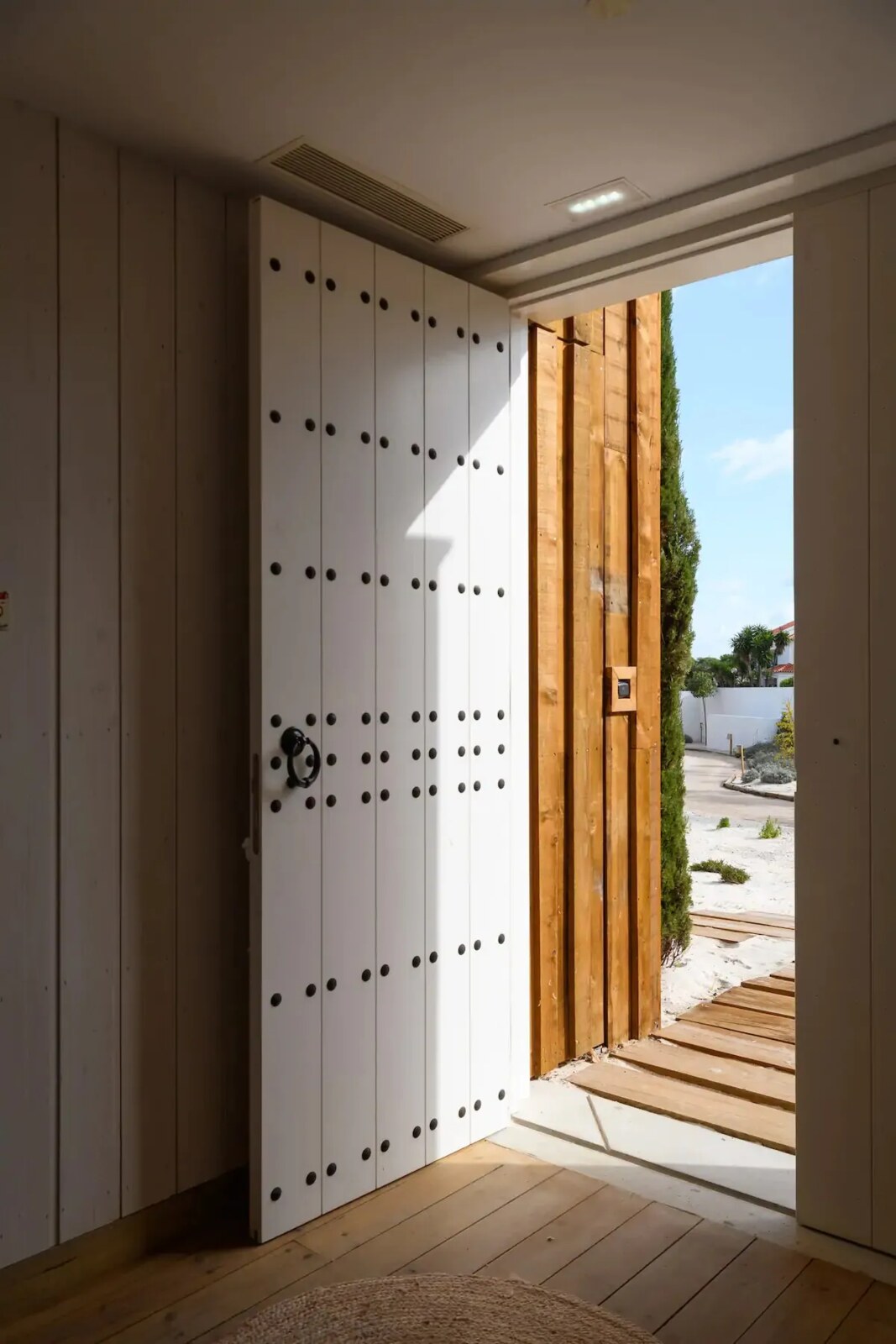 Quinta da Comporta &mdash; a reclaimed-wood doorway and entrance