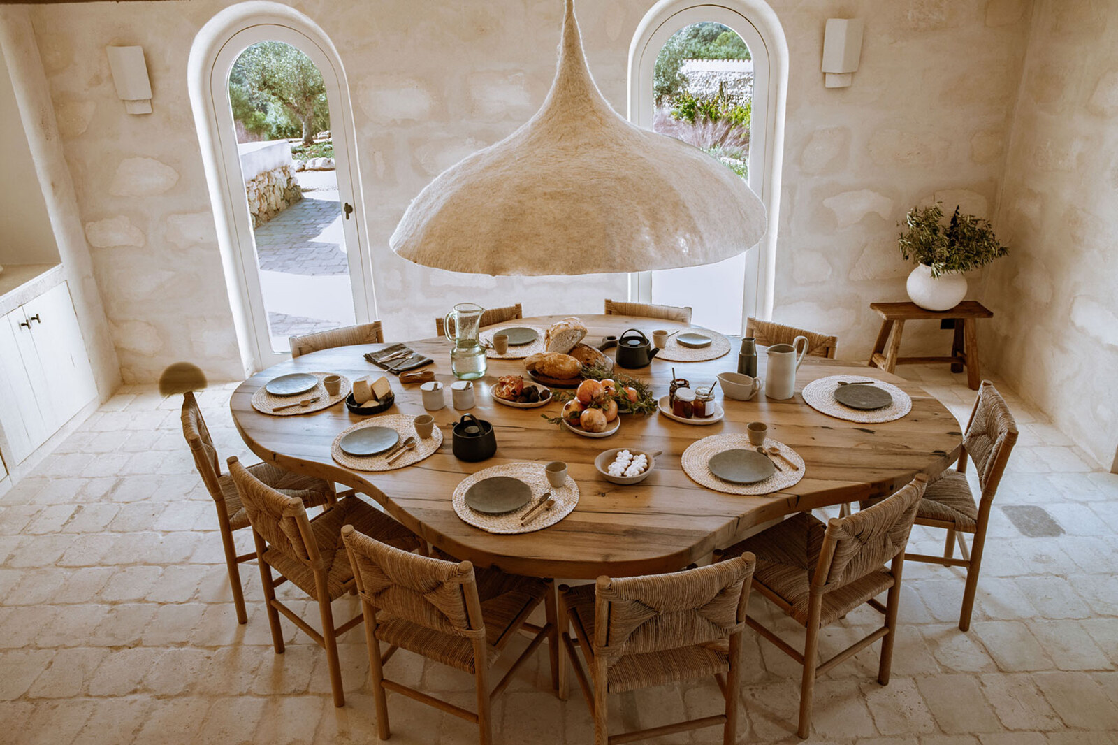 Son Blanc — communal dining table