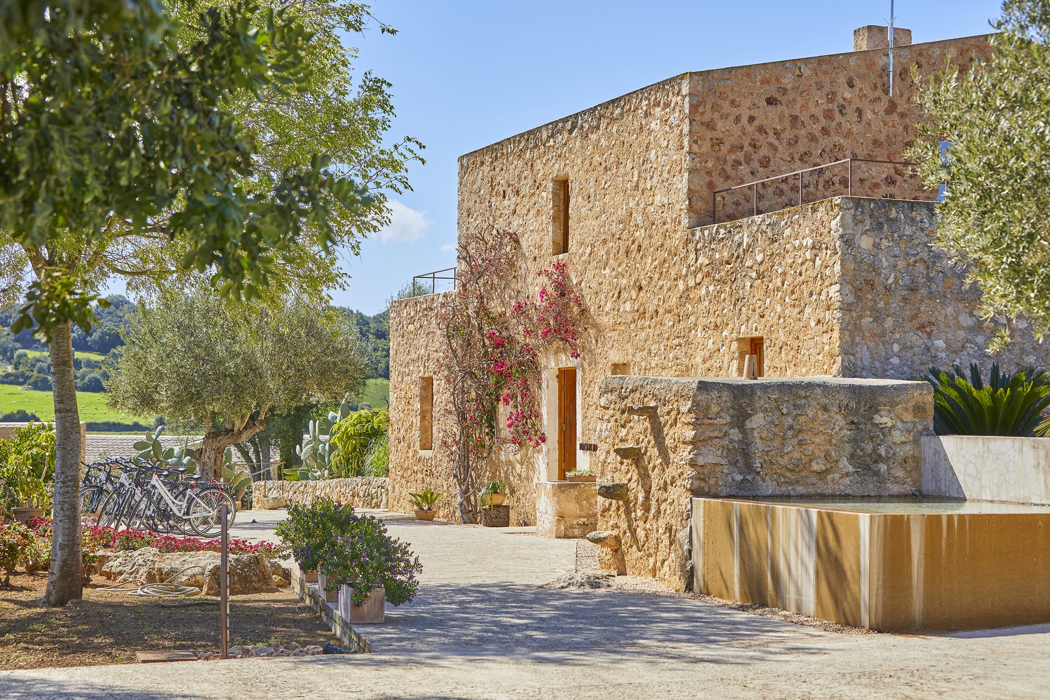 Son Penya Petit Hotel — interior