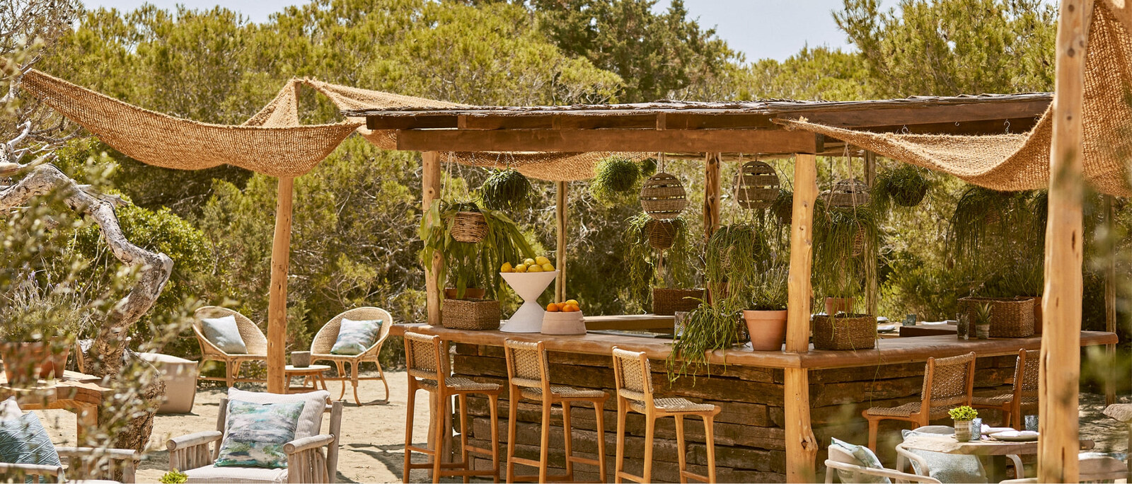 Teranka &mdash; the open-air bar beneath a cane-shaded pergola