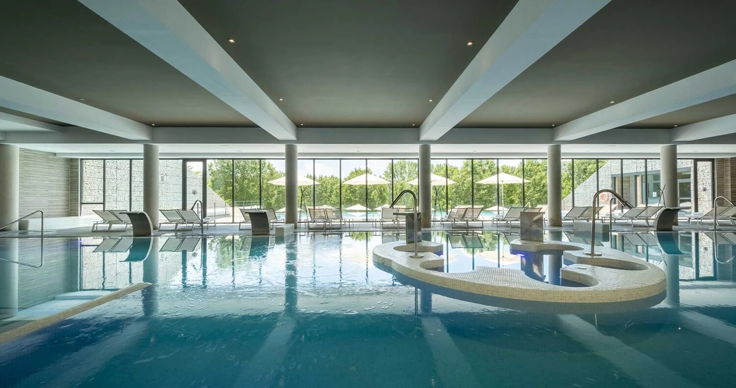 Castilla Termal Monasterio de Valbuena &mdash; the modern spa pool