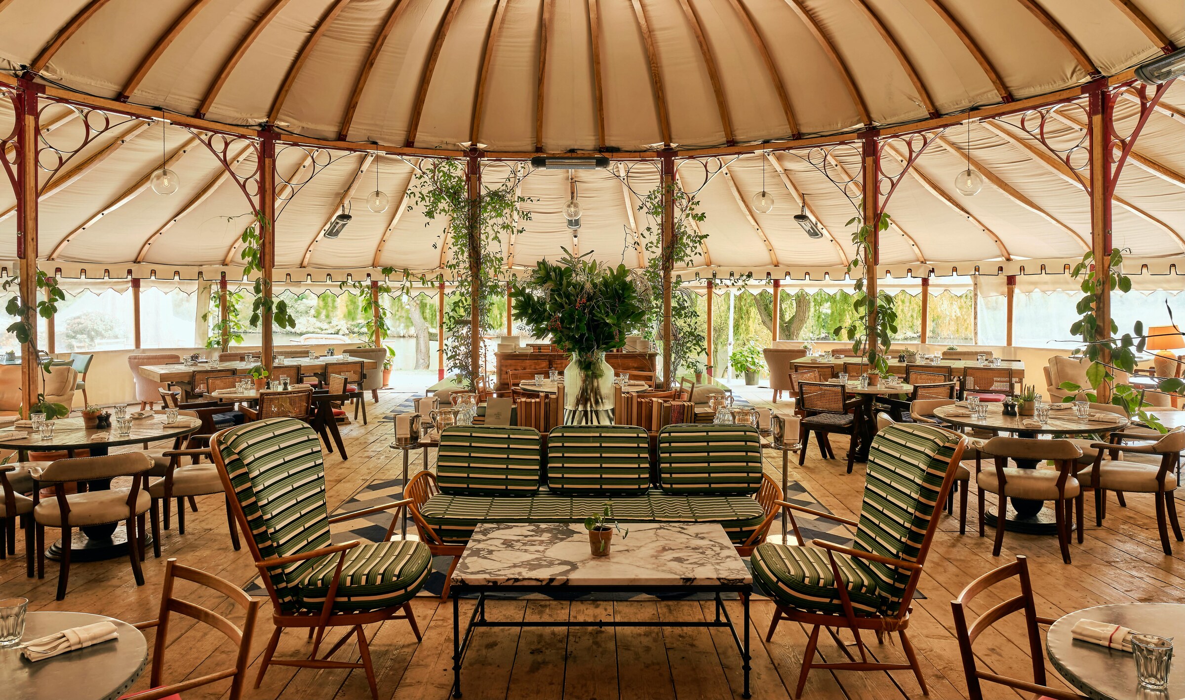 Oakley Court &mdash; the garden conservatory restaurant under its canopy